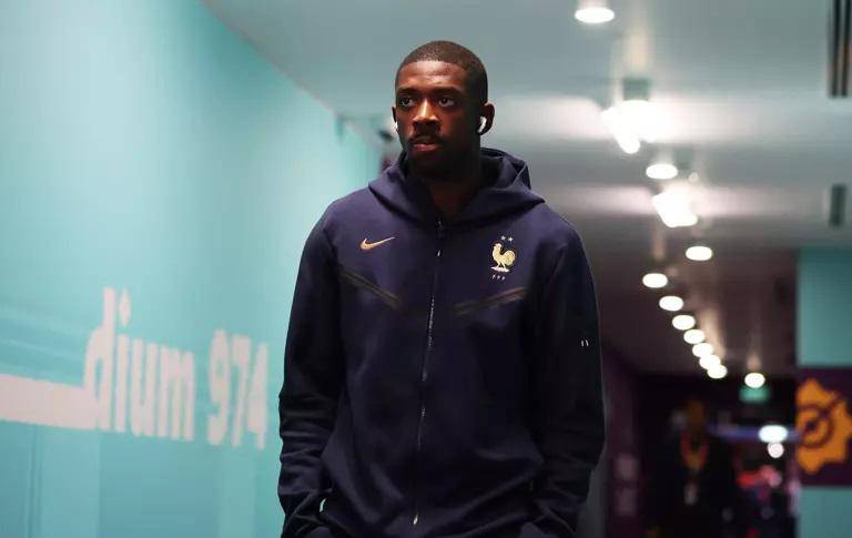 Messi es muy peligroso y haremos todo lo posible frente a él: Dembélé