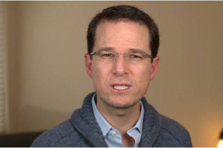 Reaparece Anaya y critica que AMLO deje libre a Ovidio Guzmán y ataque a Carlos Loret