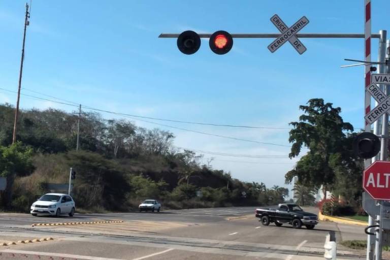 En Mazatlán proyectan circuito vial Aeropuerto-Cerritos, paralelo a las vías ferroviarias