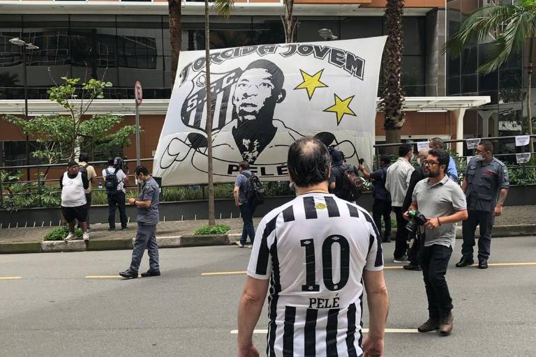 Brasil llora la muerte de su rey, Pelé