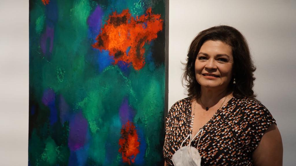 $!Martha Parra inaugura su exposición ‘La luz que nos habita’