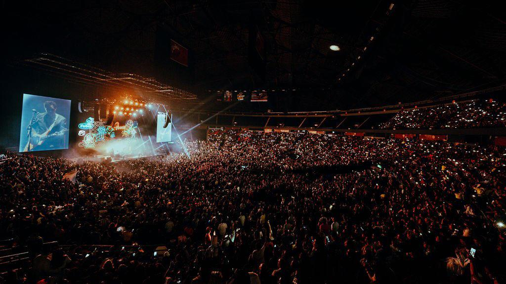 $!Mas de 15 mil personas se dieron cita en el concierto.