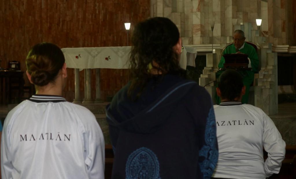 $!Deportistas mazatlecos se encomiendan al Creador de cara a los Juegos Conade