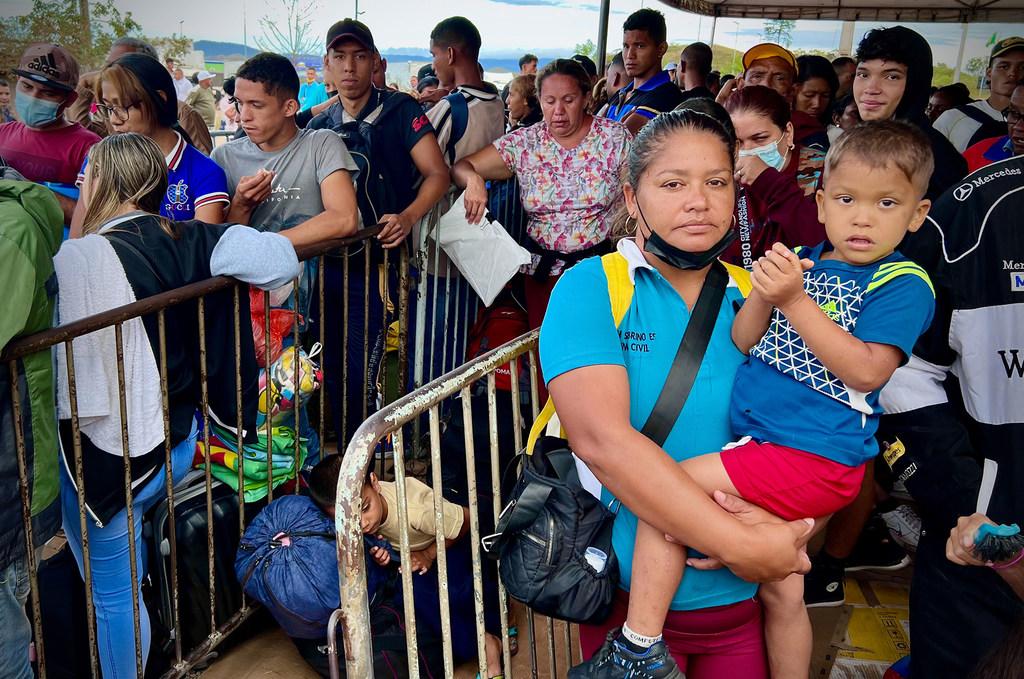 $!Alerta ACNUR por récord de desplazamientos en América Latina