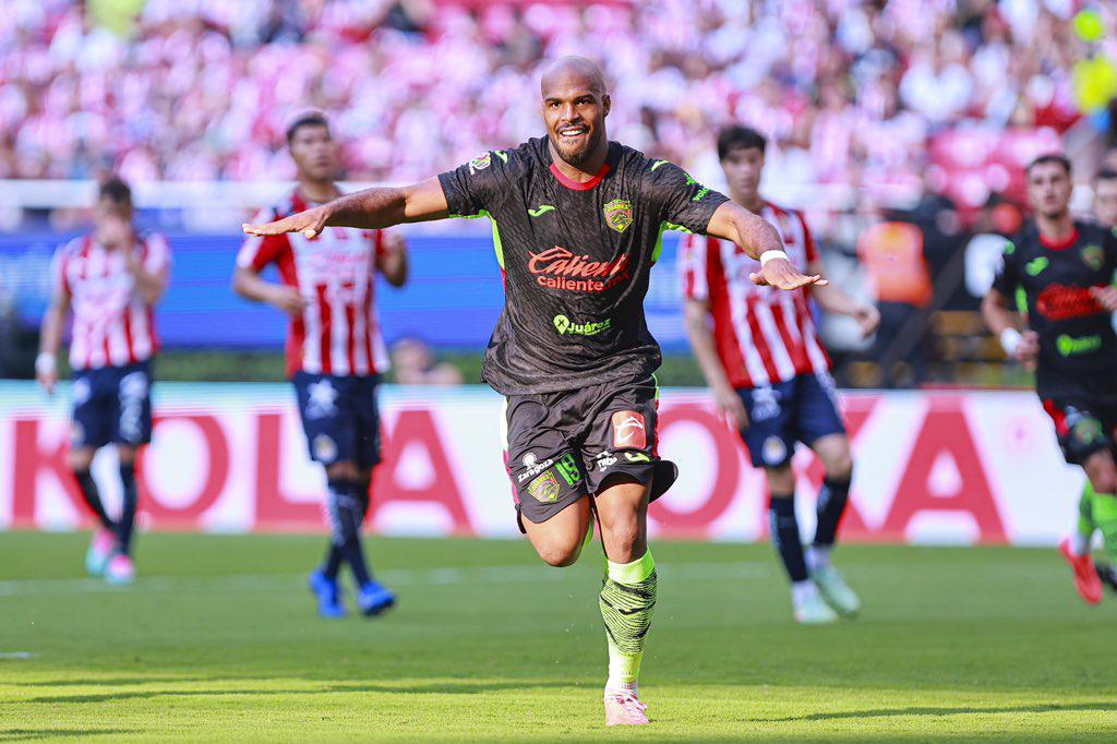 $!Los Bravos de Juárez le sacan los tres puntos a Chivas