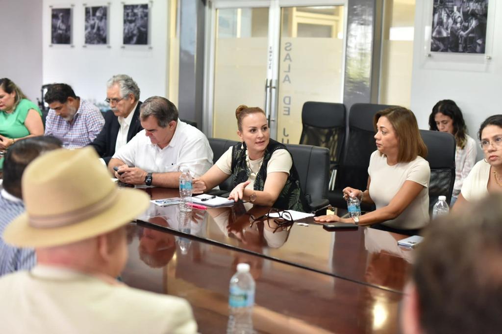 $!Involucra Semujeres a líderes de opinión en la Cruzada contra la Violencia