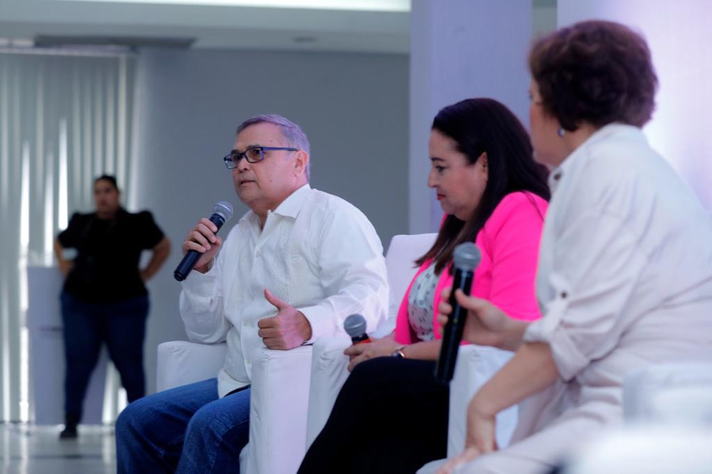 $!Comparten sobre el Periodismo Cultural como puente del artista con la sociedad