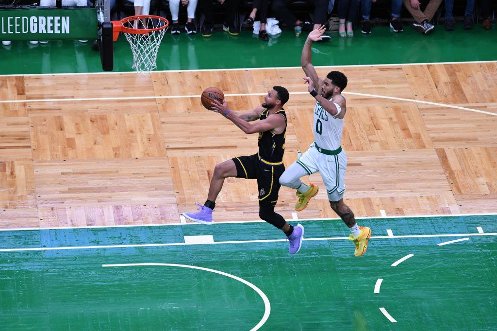 $!Warriors empata las Finales de la NBA en Boston gracias a un Curry brillante