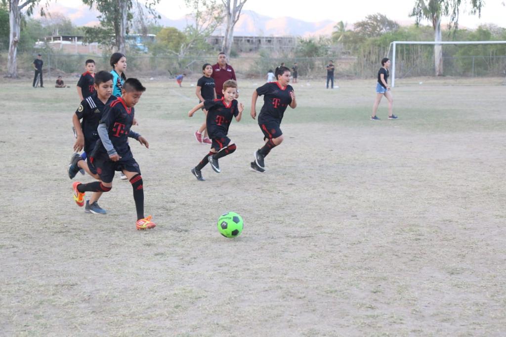 $!Gran respuesta tiene en Cosalá el Festival Deportivo