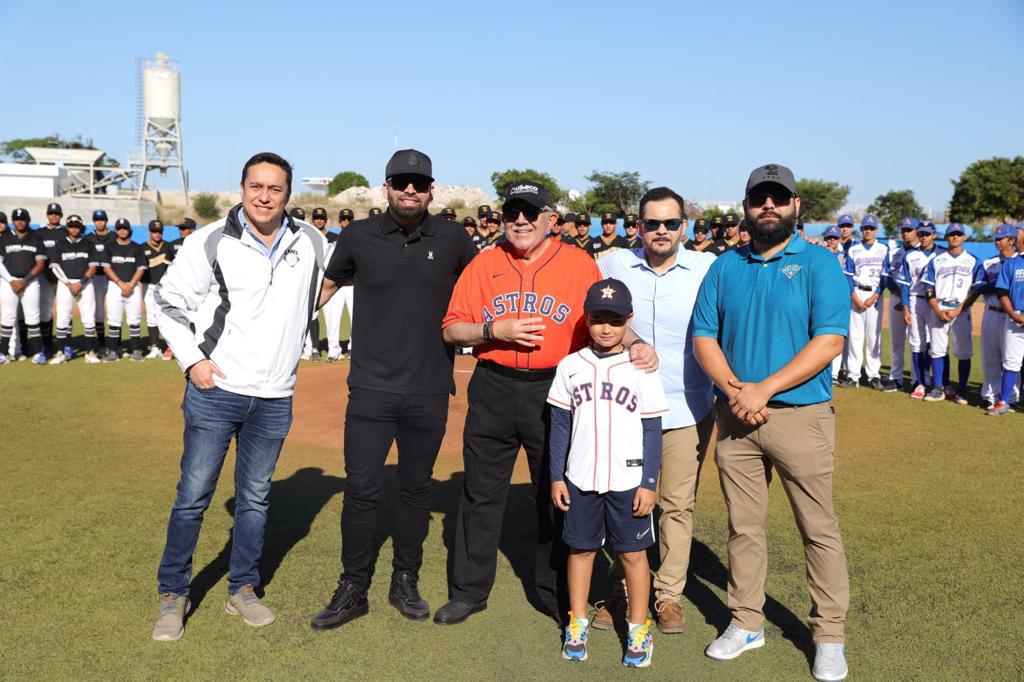 $!‘El Químico’ destaca talento en Mazatlán para el beisbol
