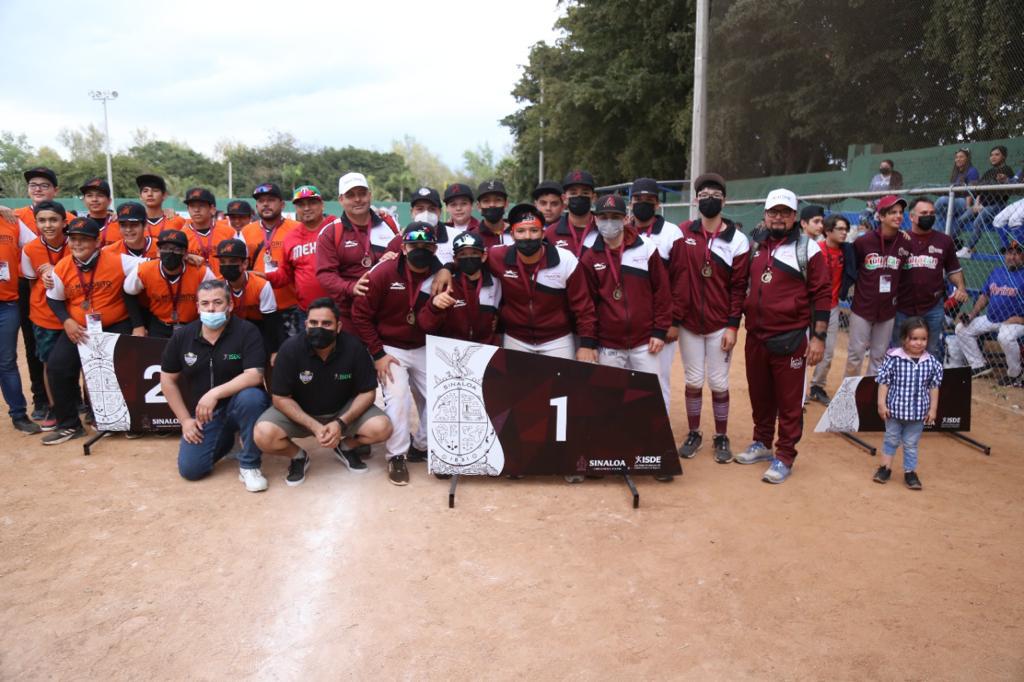 $!Culiacán y Ahome se reparten campeonatos estatales del softbol en los Juegos Conade
