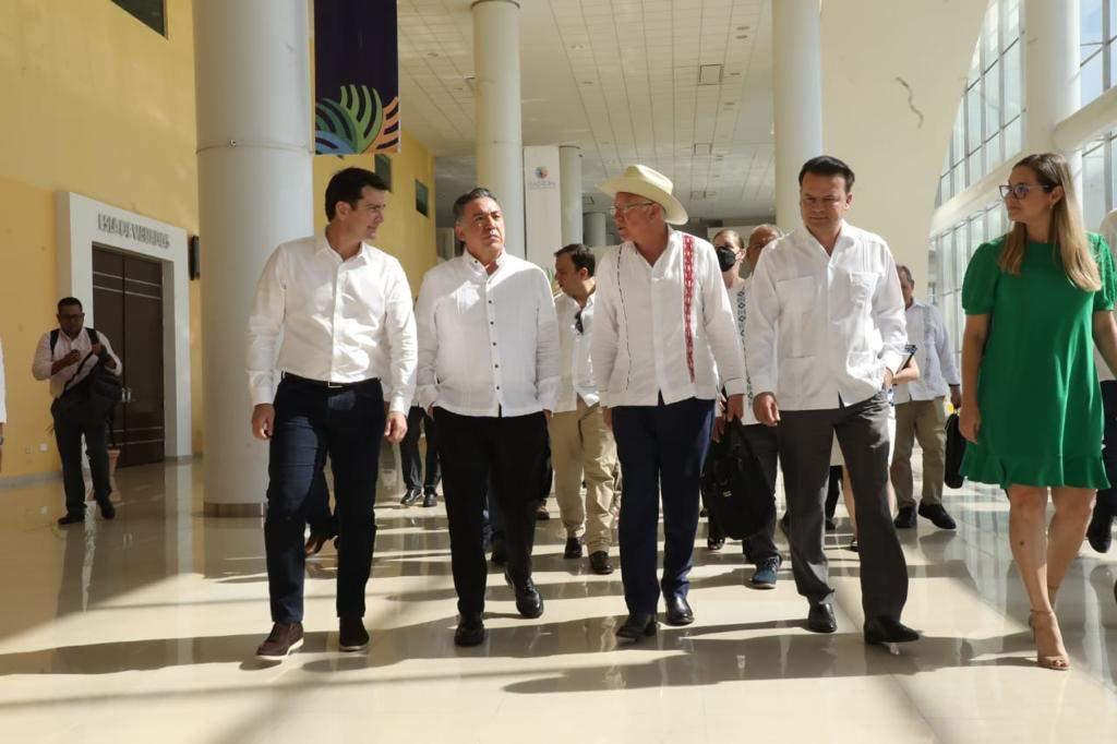 $!Impulsan gobernadores y EU el Corredor Económico desde Sinaloa hasta Texas