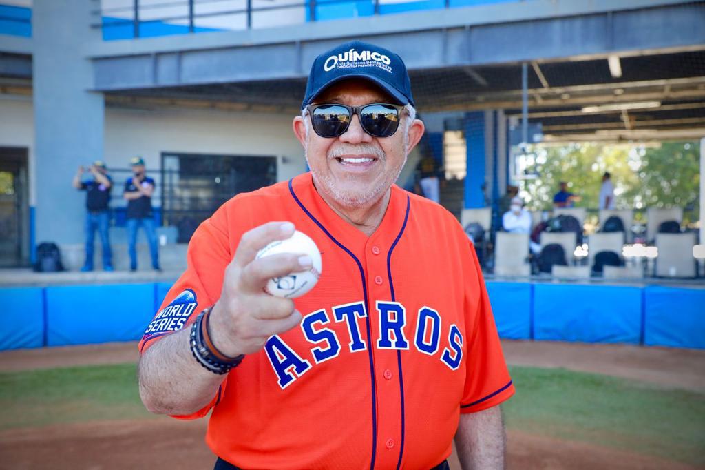 $!‘El Químico’ destaca talento en Mazatlán para el beisbol