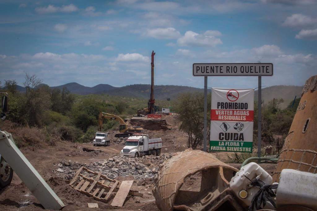 $!Puente de El Quelite, un año de afectaciones para los habitantes de la región