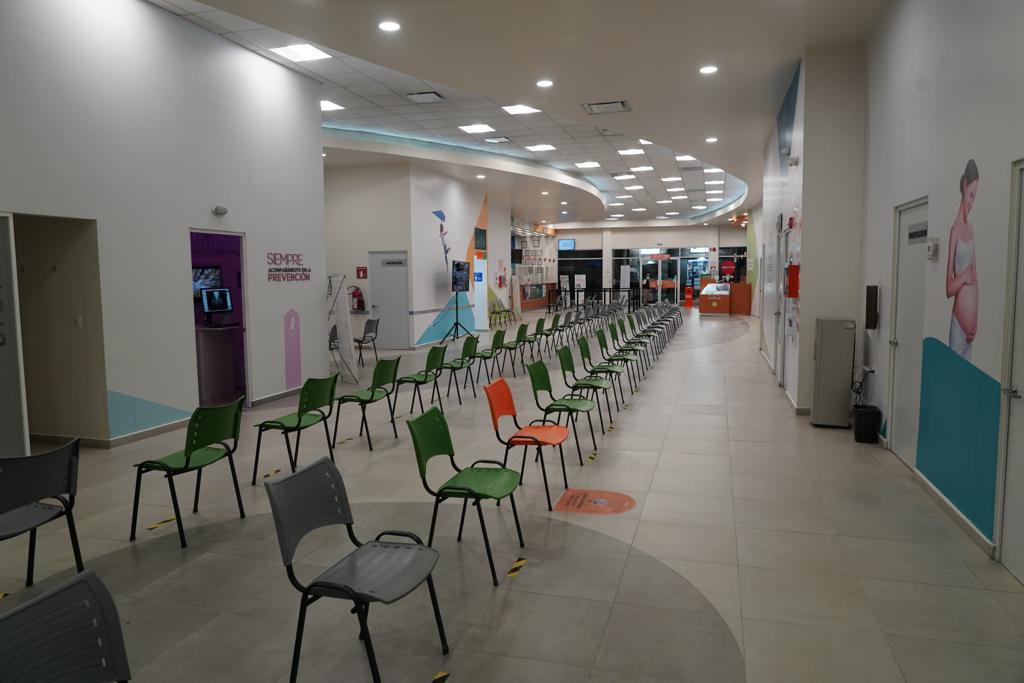 $!Rocha asiste a inauguración de la primera Comunidad Mexicana de Hemodiálisis en Estado de México