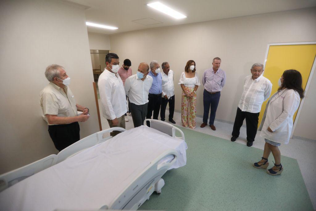 $!AMLO supervisa obra en el Hospital Pediátrico de Sinaloa; no hay fecha de apertura pero será por etapas