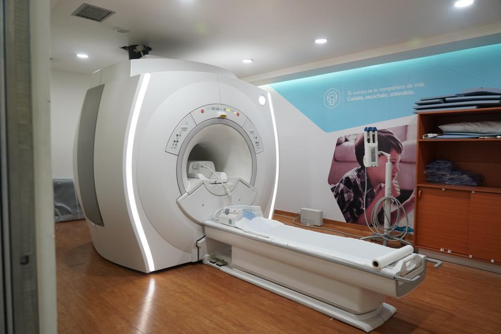 $!Rocha asiste a inauguración de la primera Comunidad Mexicana de Hemodiálisis en Estado de México