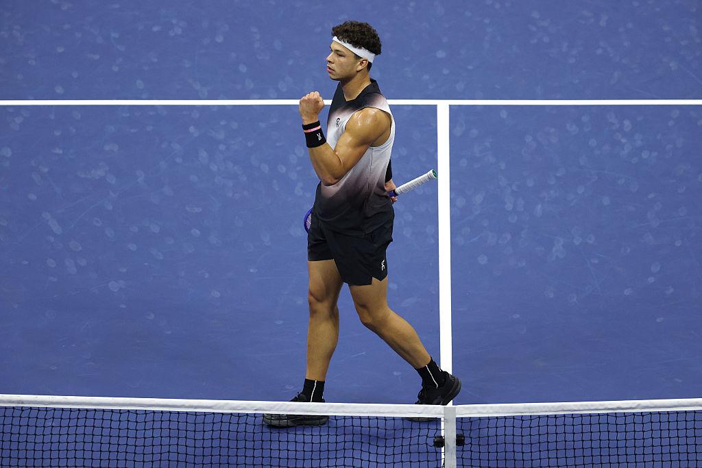 $!Shelton puede con Alcaraz en una noche de récord en el US Open