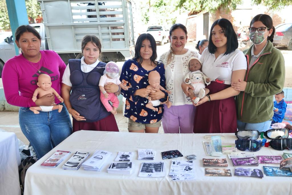 $!Lleva DIF Mazatlán servicios gratuitos al poblado de El Moral, en El Quelite