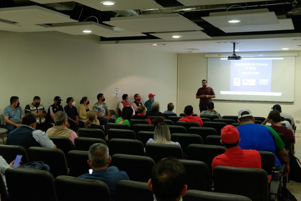 $!Carreras de ruta en Sinaloa: Isde y Asociación se reúnen con organizadores para poner orden