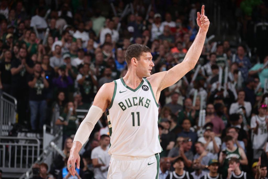 $!Milwaukee Bucks se adueña de la pintura ante Atlanta Hawks y queda a una victoria de las Finales