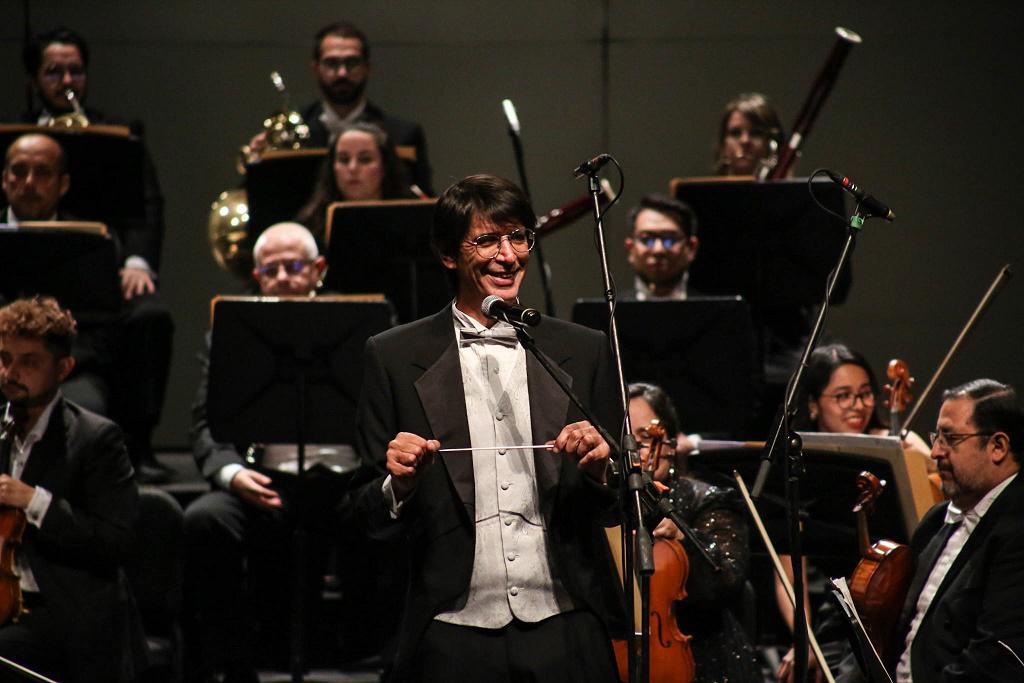 $!Los conciertos se llevaron a cabo bajo la conducción del maestro Eduardo García Barrios.