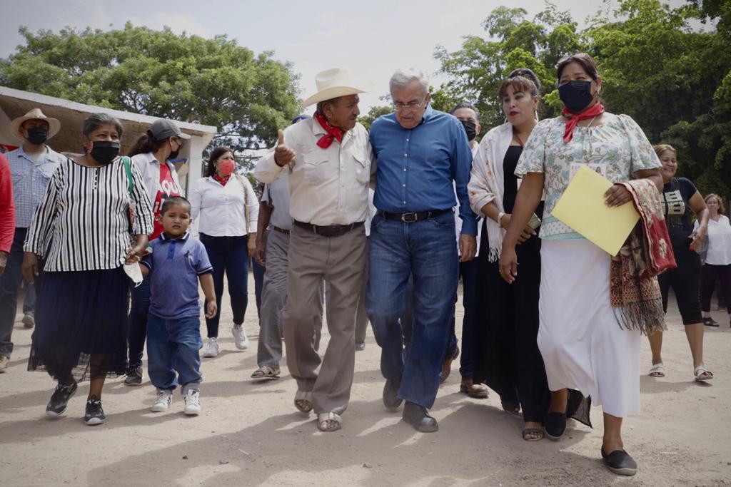 $!Rocha se reúne con gobernadores tradicionales indígenas; dice que no se meterá en el tema de la planta de amoniaco