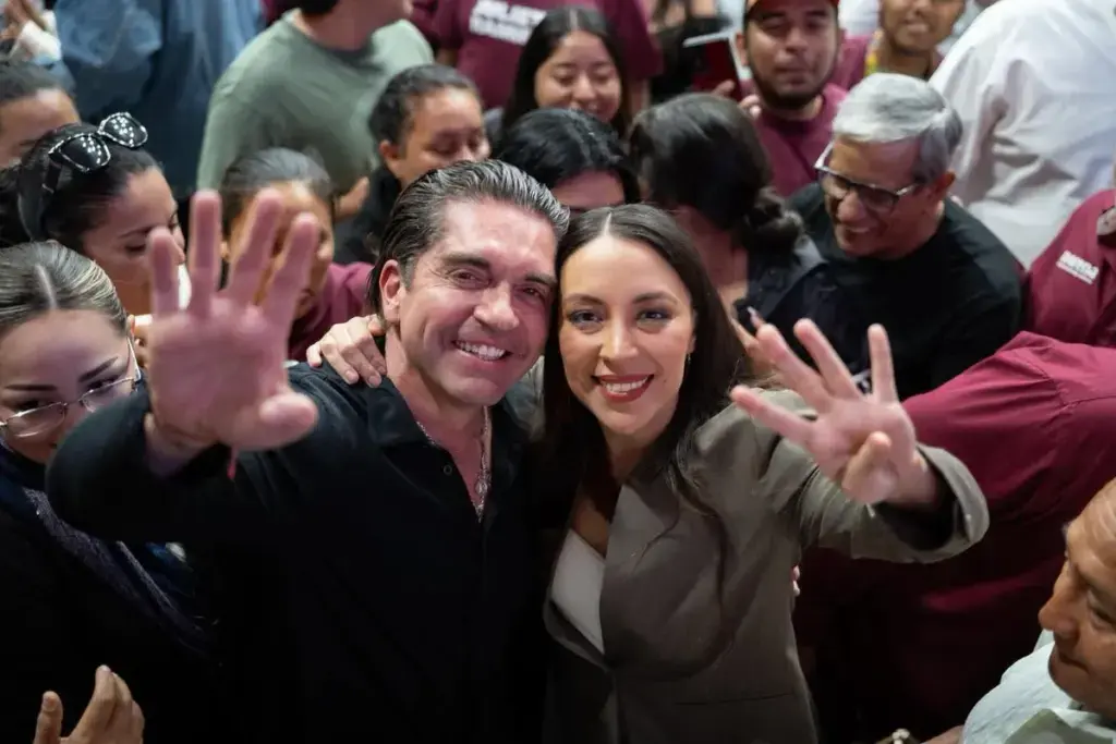 $!El Senador morenista por Coahuila, Luis Fernando Salazar, salió en defensa de su colega la bajacaliforniana Julieta Ramírez.