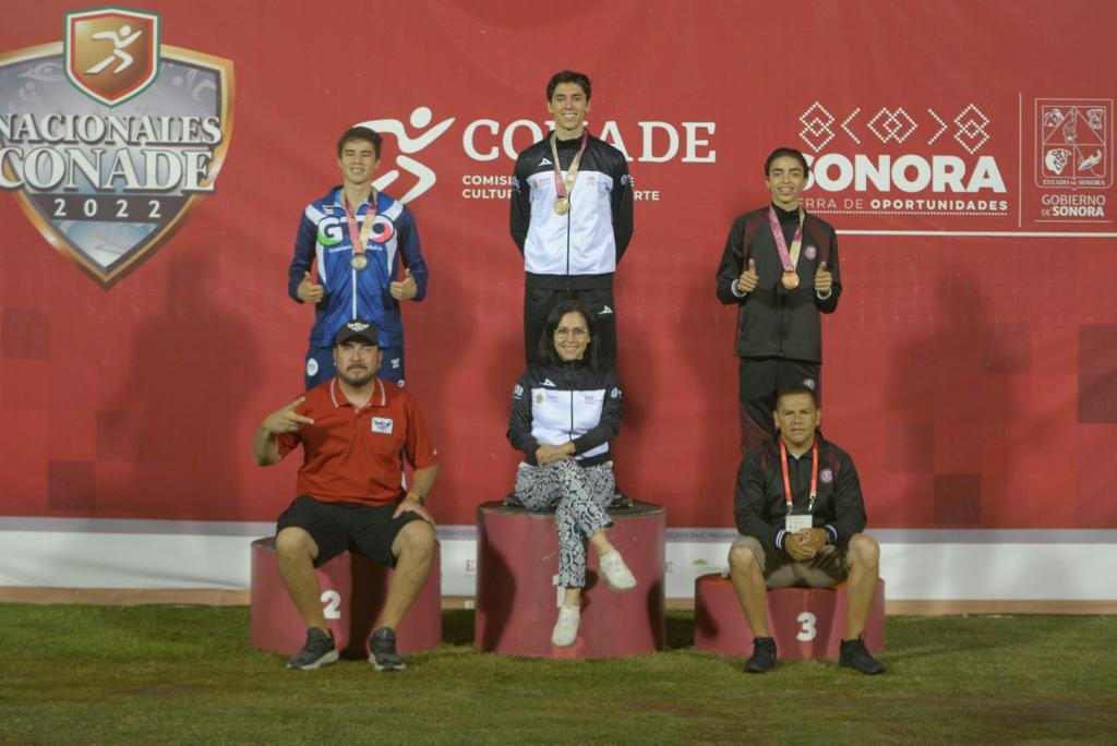 $!Mazatleco Gerónimo Páez conquista el oro en los 800 mp de los Juegos Nacionales Conade