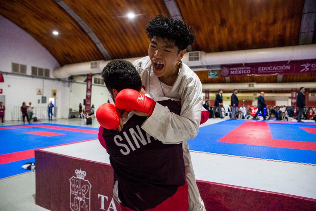 $!Hiroto Yoshii le da el oro 30 a Sinaloa, en el karate de los Nacionales 2023