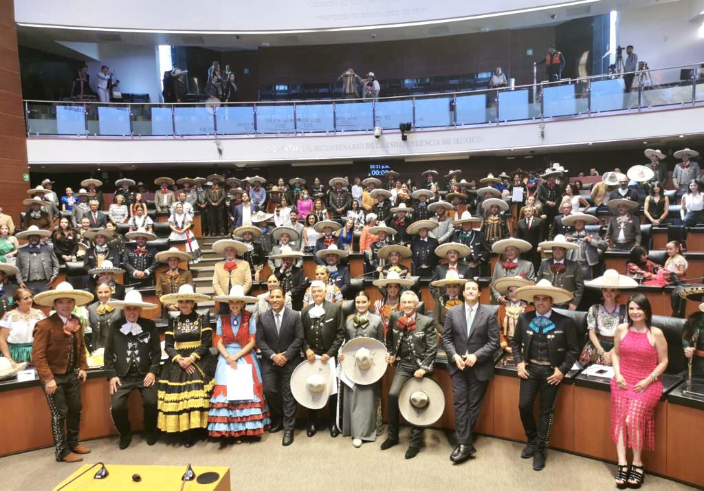 $!Asociación de Charros de Mazatlán recibe reconocimientos en el Senado de la República