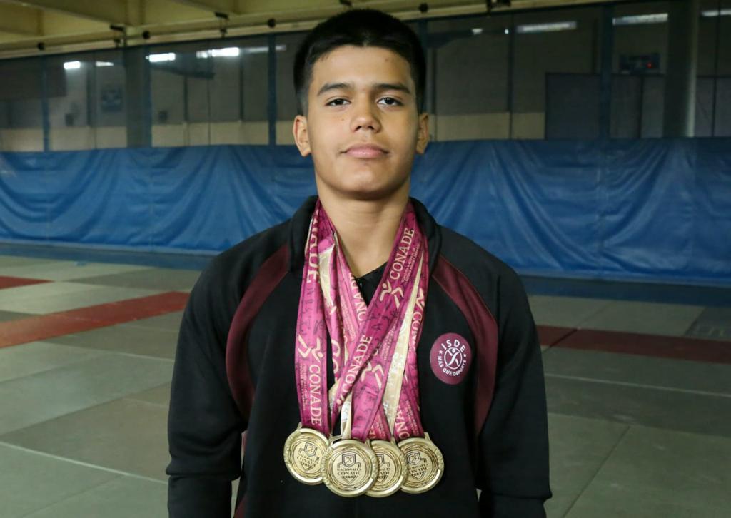 $!Aarón Ibarra se cuelga dos medallas de oro más en la gimnasia de los Nacionales Conade