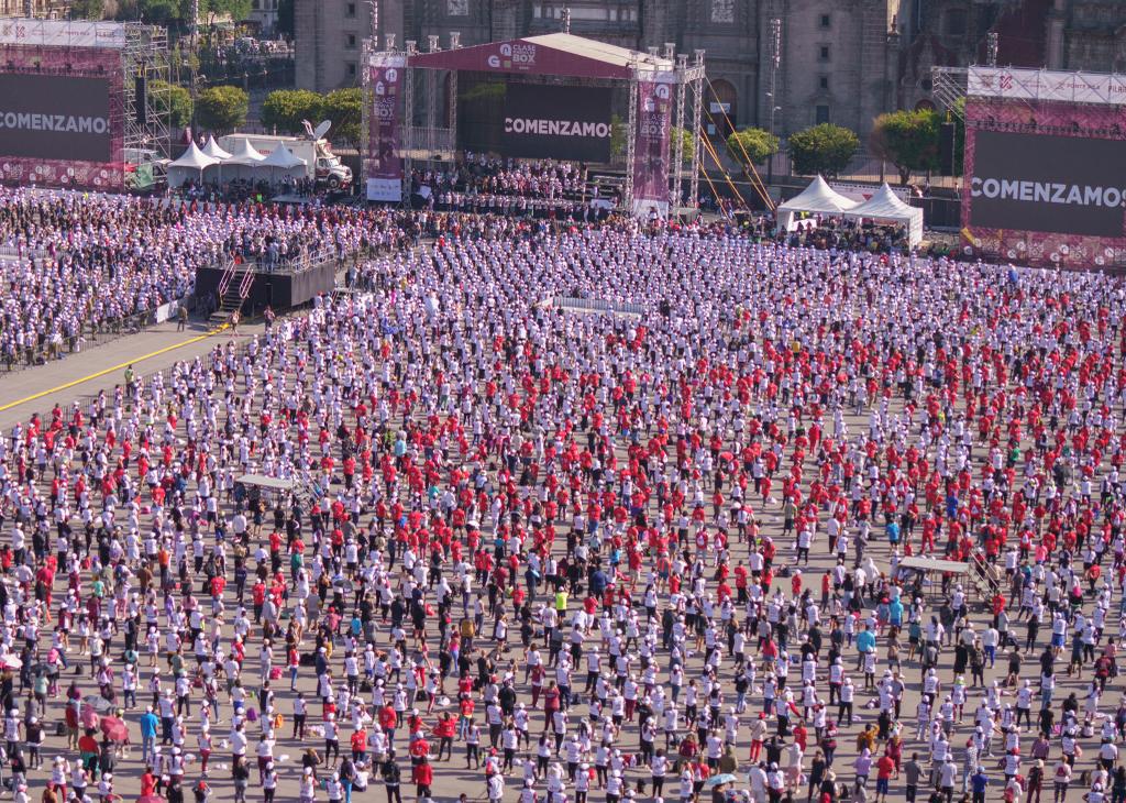$!Julio César Chávez encabeza Clase Masiva de Boxeo en CDMX