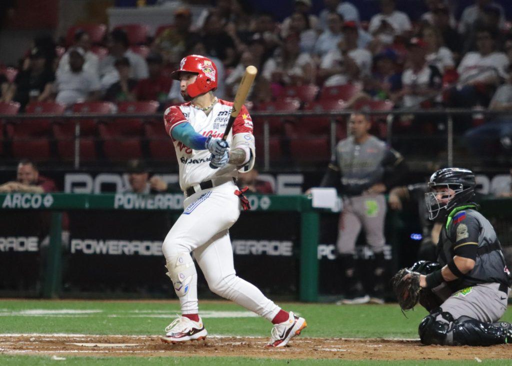 $!Algodoneros de Guasave refuerzan róster con el lanzador colombiano Luis Moreno y el bateador Ricky Álvarez