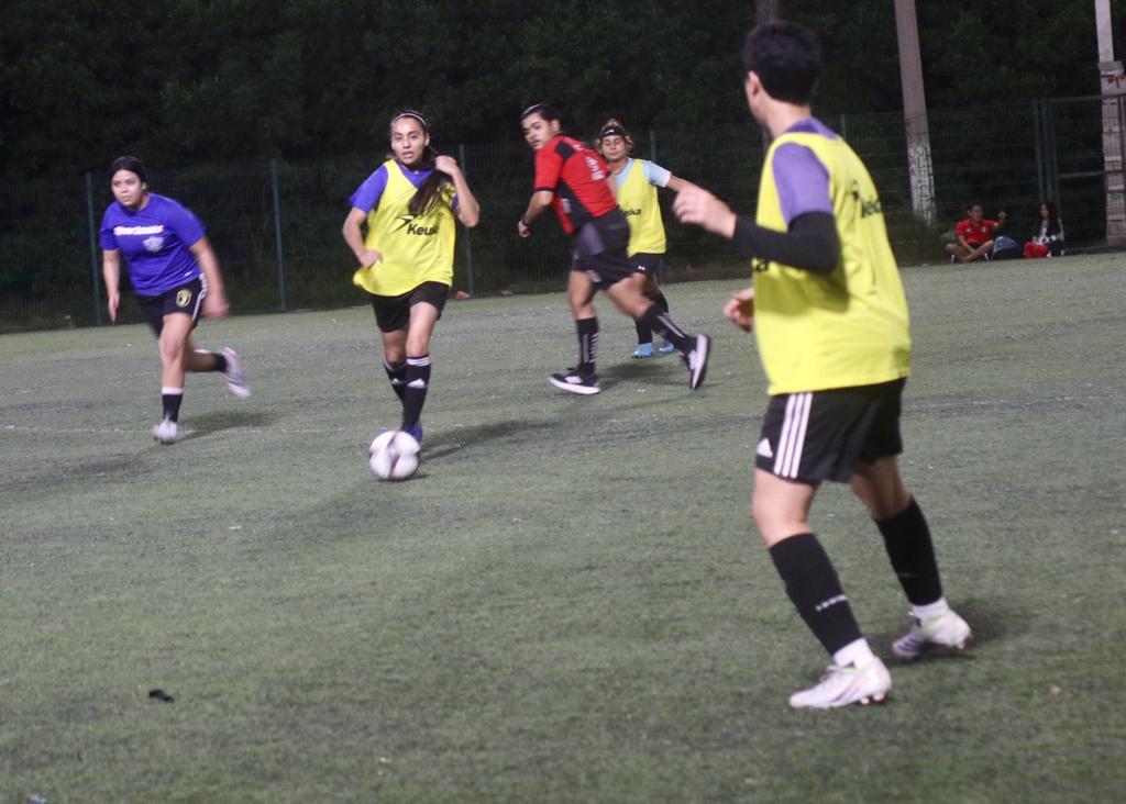 $!Leonas Piña se proclaman campeonas de la Copa de Futbol Invierno Imdem