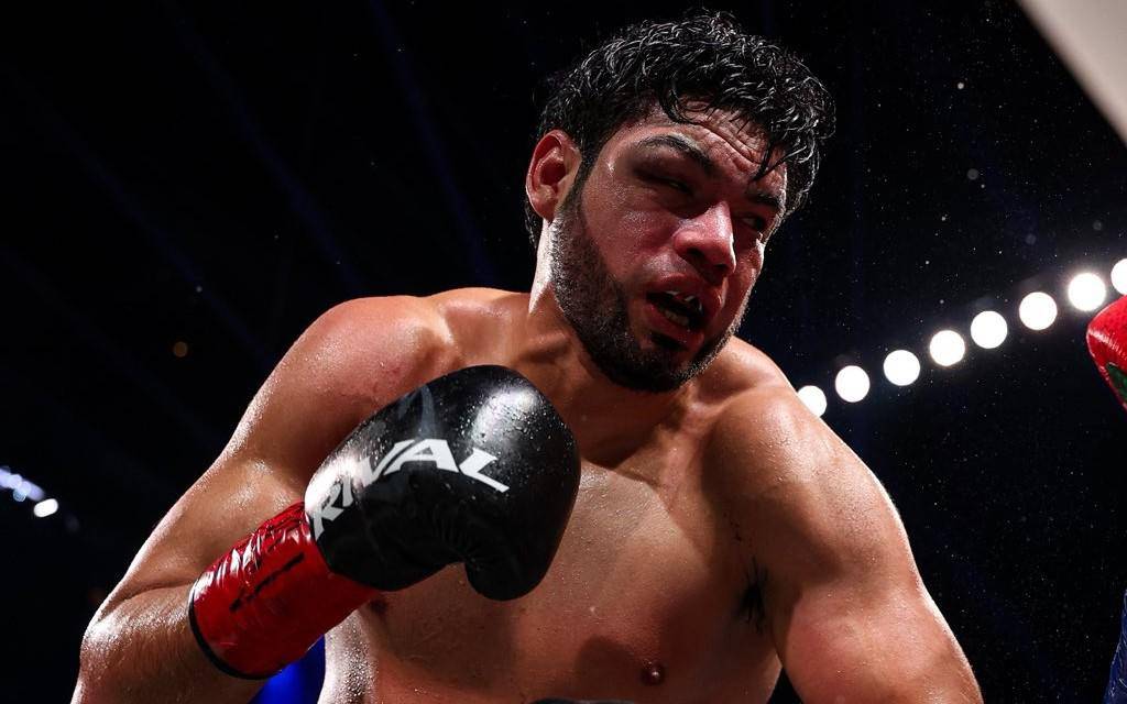 Gilberto “Zurdo” Ramírez evitó lesiones mayores en el rostro tras su combate del pasado sábado.