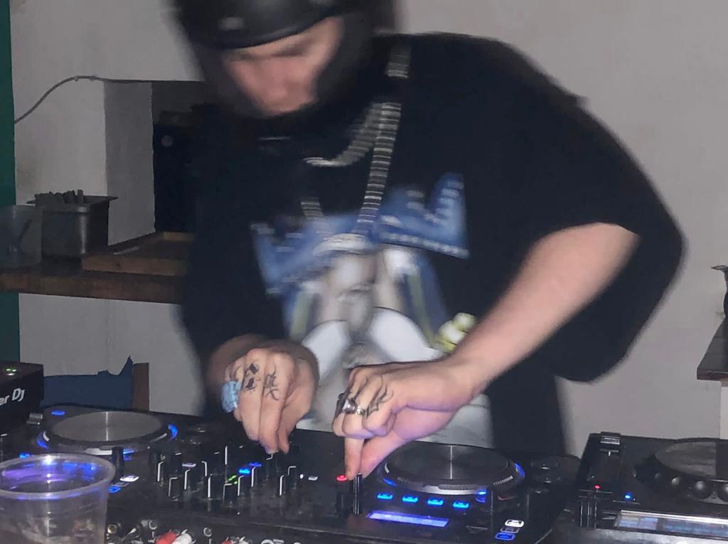 $!Nace DXTRO, un colectivo artístico en Mazatlán