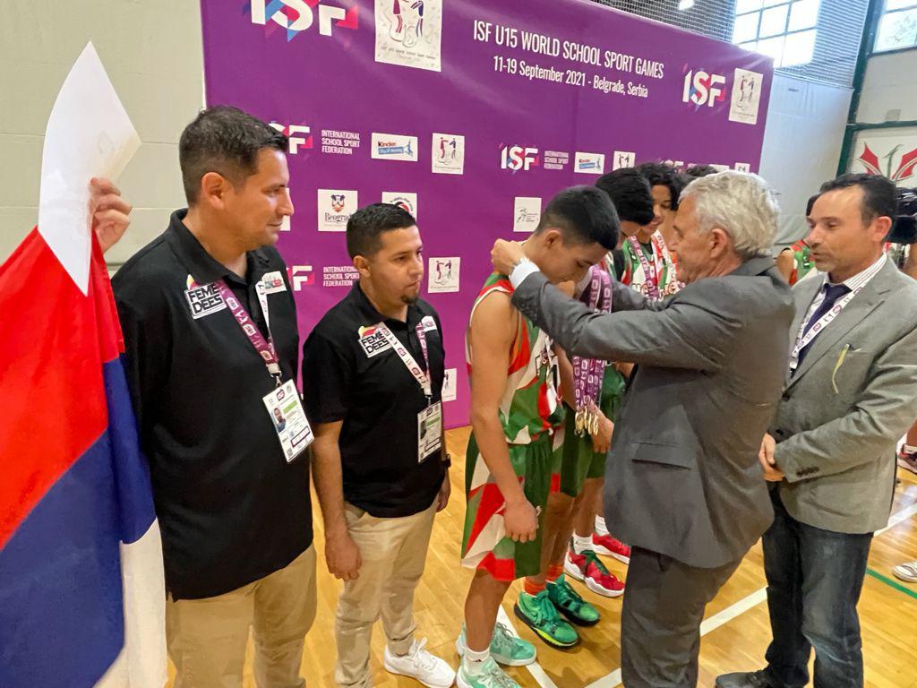 $!Basquetbolistas sinaloenses son campeones con México en los Juegos Mundiales Escolares U15