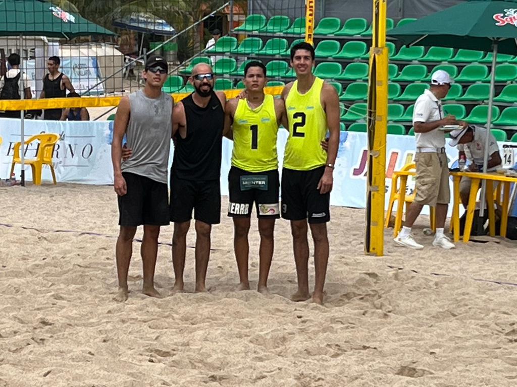 $!Avanzan equipos de Salvador González en Nacional de Voleibol de Playa