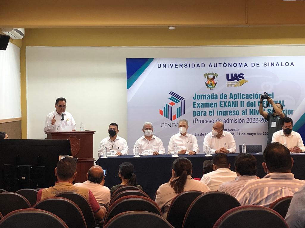 $!Más de 23 mil estudiantes realizan examen Ceneval para ingresar al nivel superior en la UAS