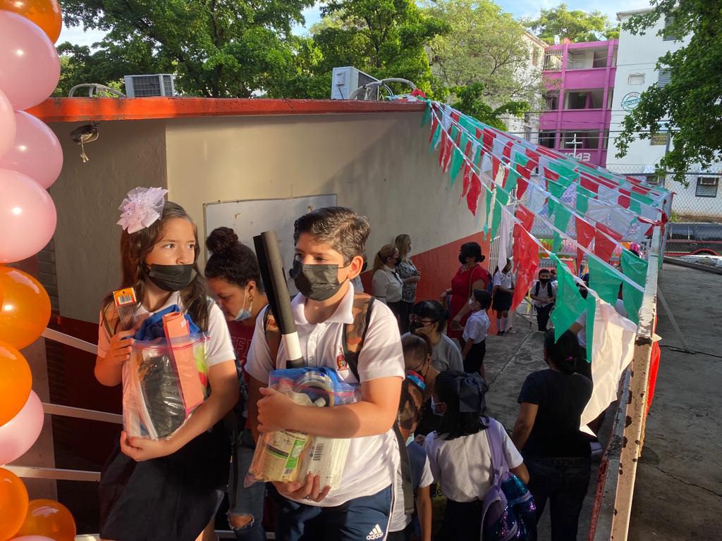 $!Con sobrepoblación, escuela Primaria Francisco Zarco de Culiacán inicia ciclo escolar 2022-2023
