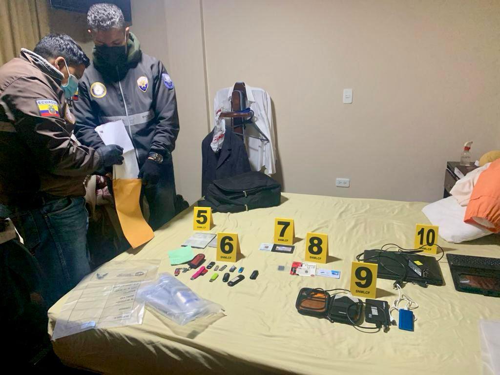 $!Fiscal General de Ecuador detiene a 30 entre jueces, fiscales y policías