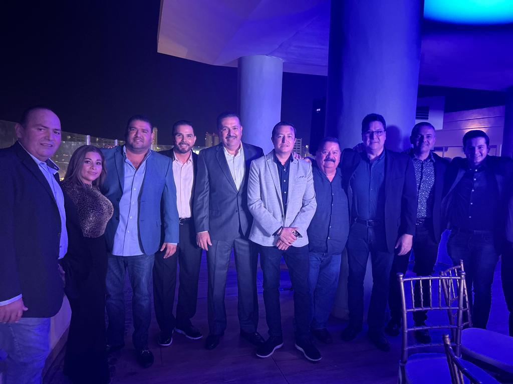 $!Reconoce Club Rotario Mazatlán a Guillermo Romero como Socio Honorífico