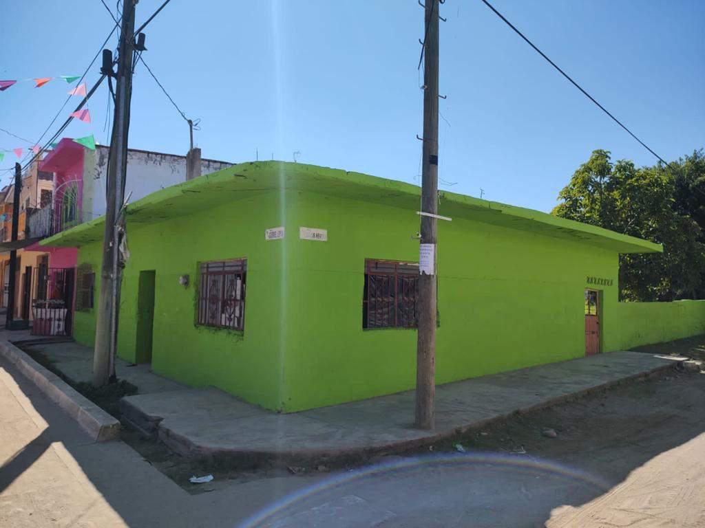 $!Muestra Teacapán nueva imagen con viviendas de colores