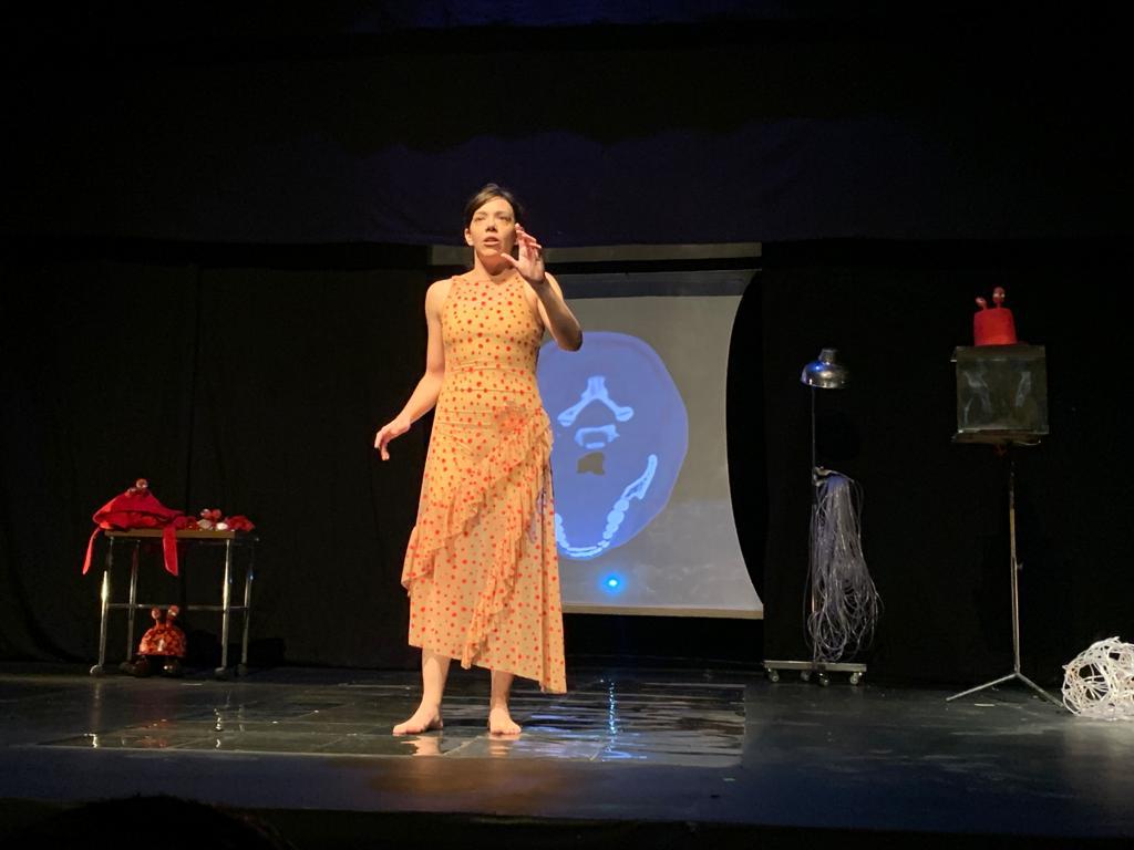 $!Magnífica la actuación de Georgina Arreola en el teatro Socorro Astol.