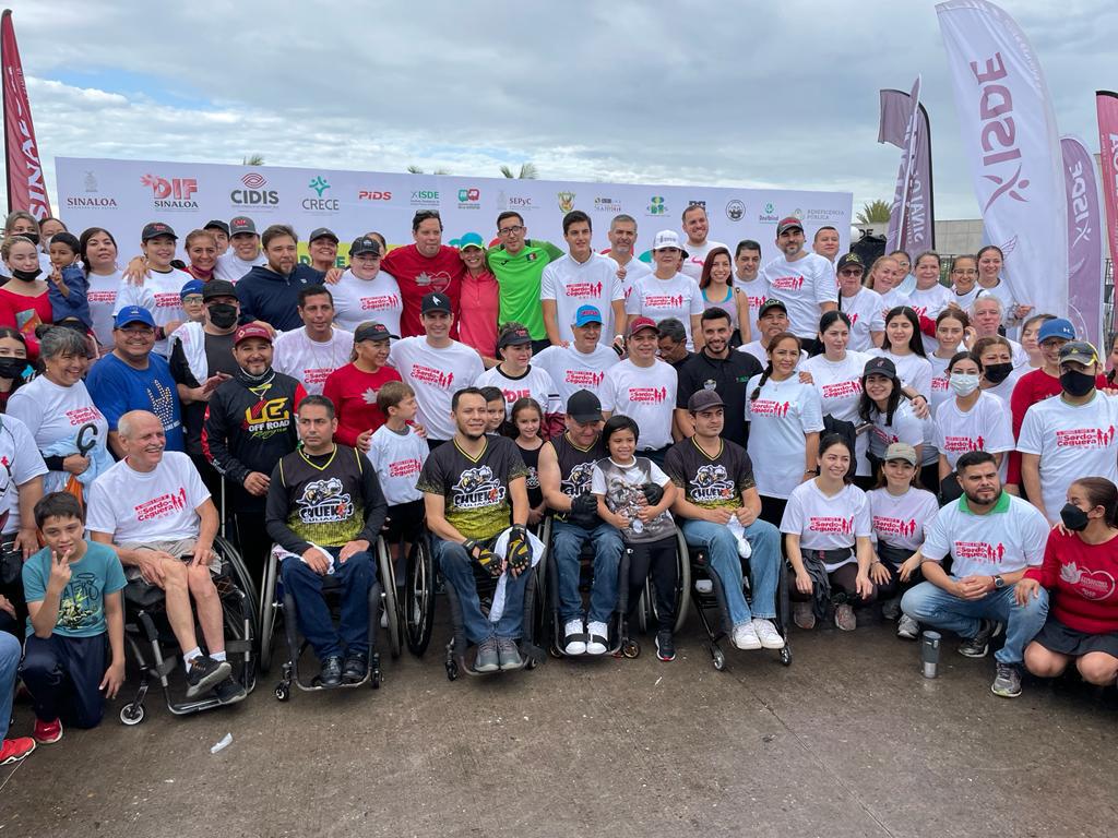 $!Gran éxito en la primera Caminata Incluyente Sordo- Ceguera que organizó el DIF Sinaloa