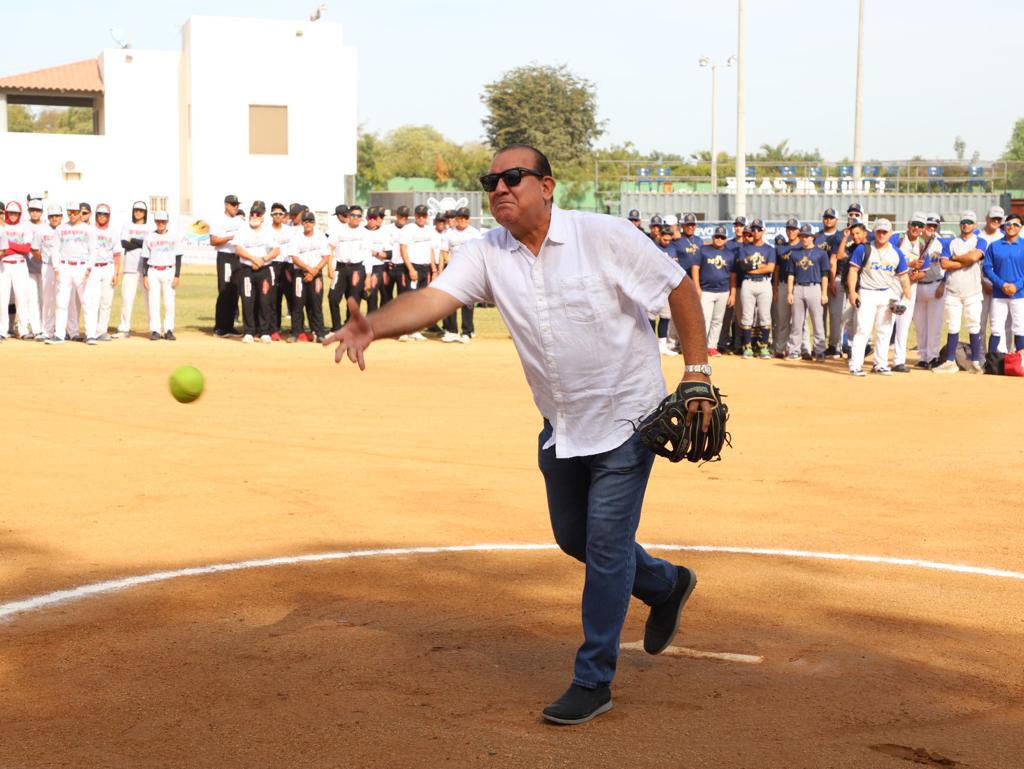 $!Inauguran Campeonato Nacional U22 y Menores de softbol