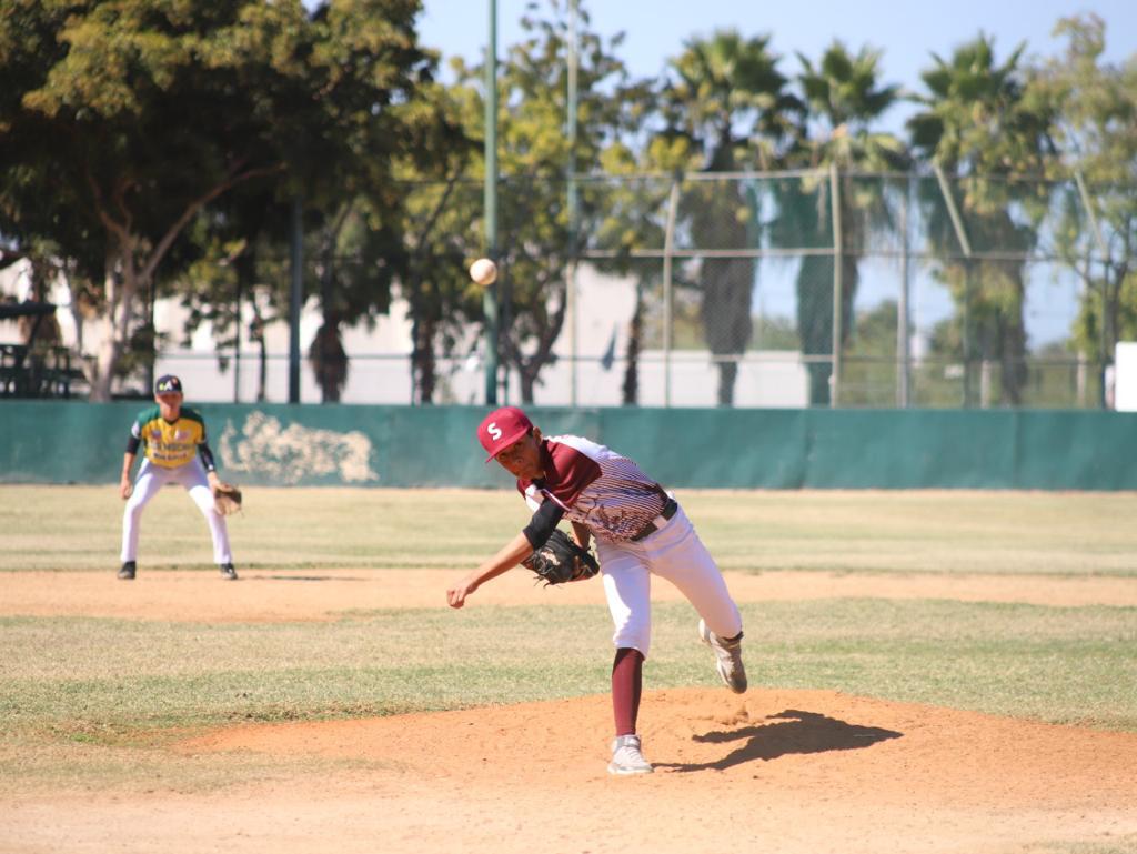$!Recupera Ahome el beisbol y domina el futbol en Zonal de Juegos Conade
