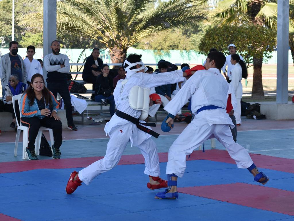 $!Selección mazatleca de karate, lista para encarar etapa estatal de Nacionales Conade