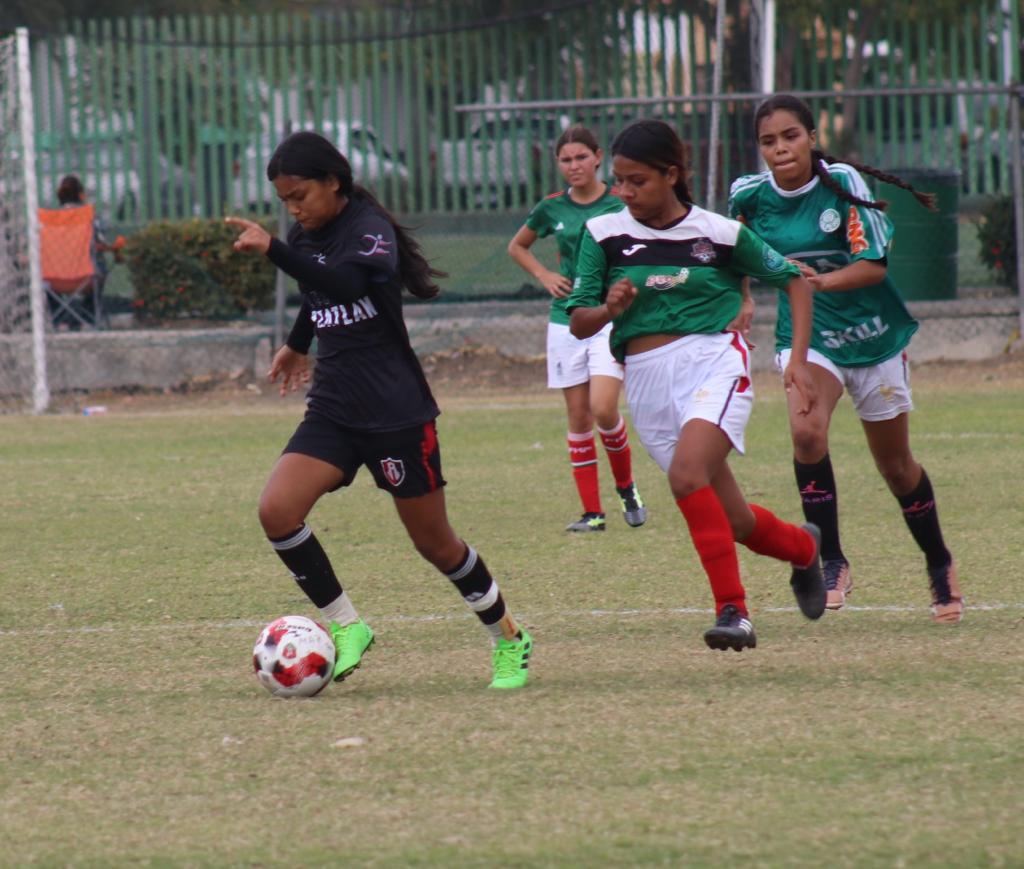 $!Mazatlán avanza con paso firme a la etapa estatal de los Juegos Conade